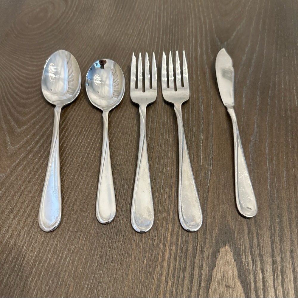 Oneida FLIGHT RELIANCE Stainless‎ Lot Of 5 Flatware Forks Spoons Spreader